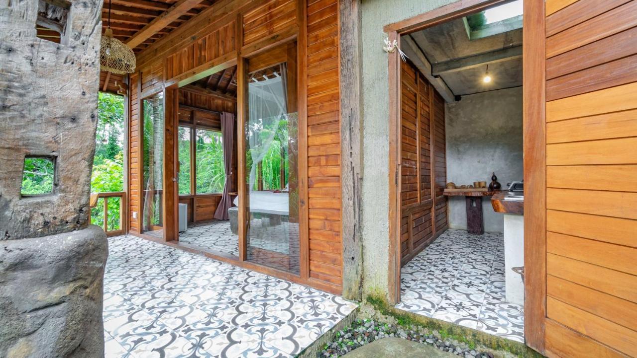 Iyume Villa *