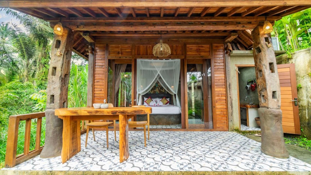 Iyume Tegallalang (Bali)